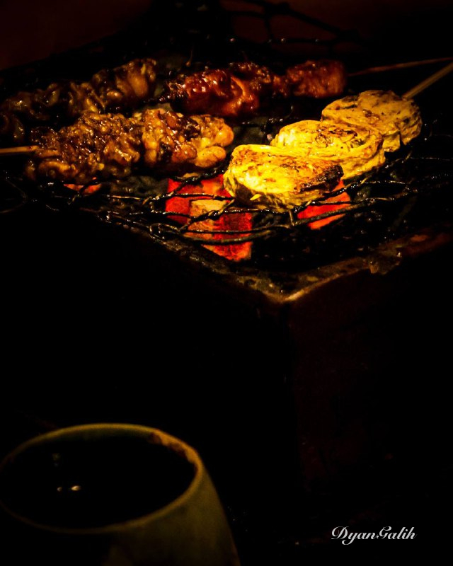 Food Dark. Gear: Canon 100D. Lens: Tamron: 17-50mm. Model: -. Spot: - #food #product #dark #closeup. Owner: @DyanGalih